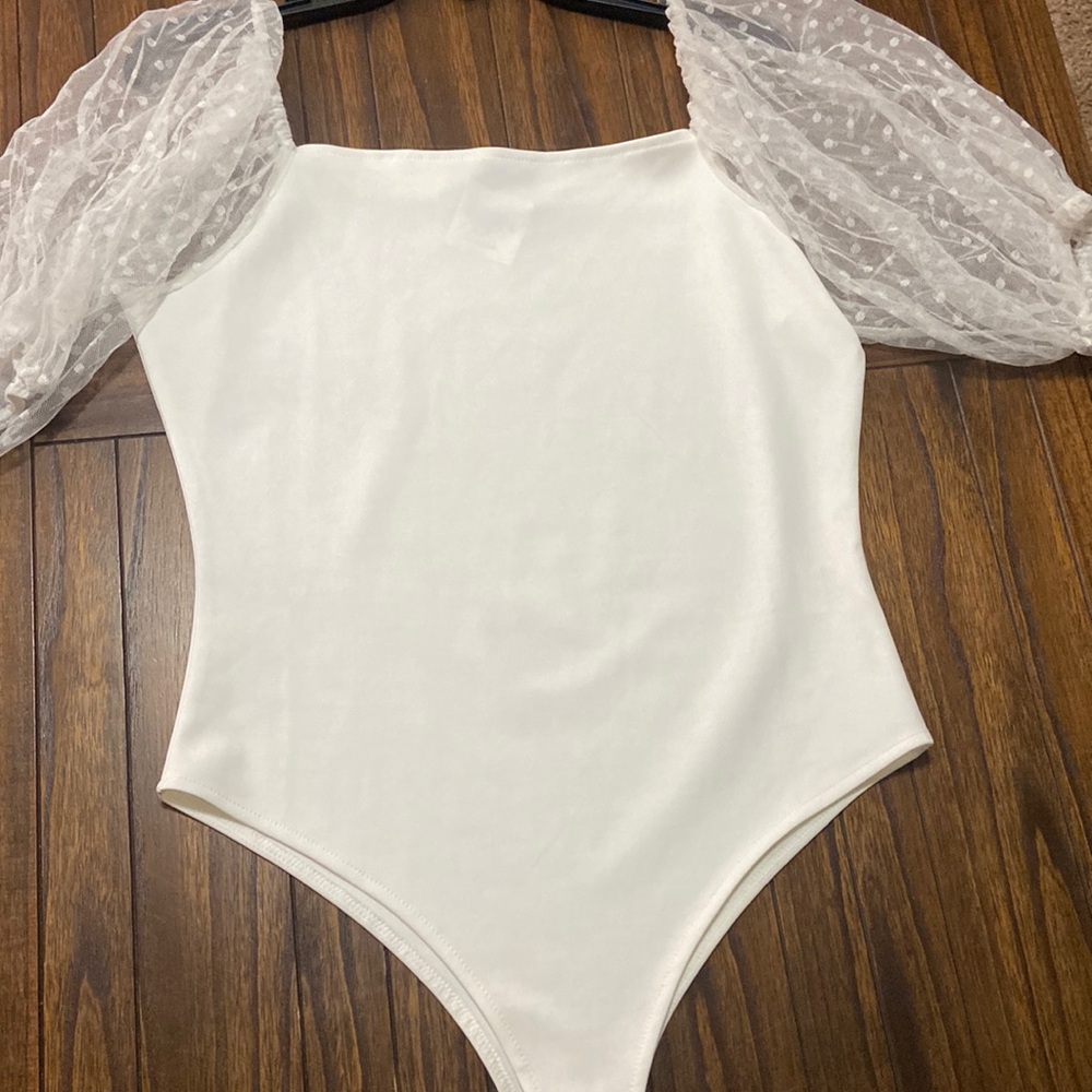 Blue Spero White body suit